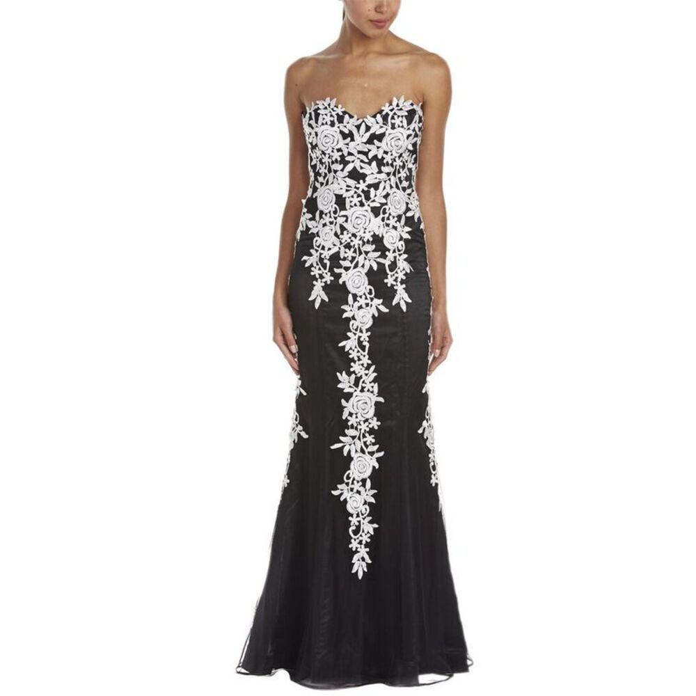 Issue New York Womens  Gown